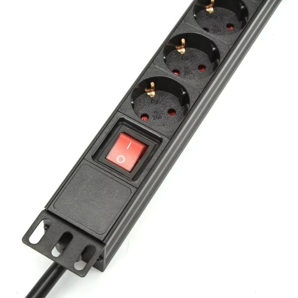6 Port PDU